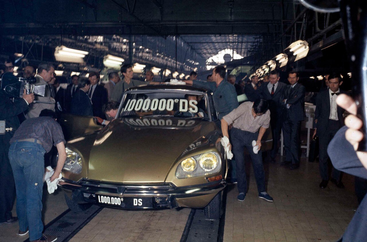 У жовтні 1969 року було виготовлено мільйонний автомобіль марки DS