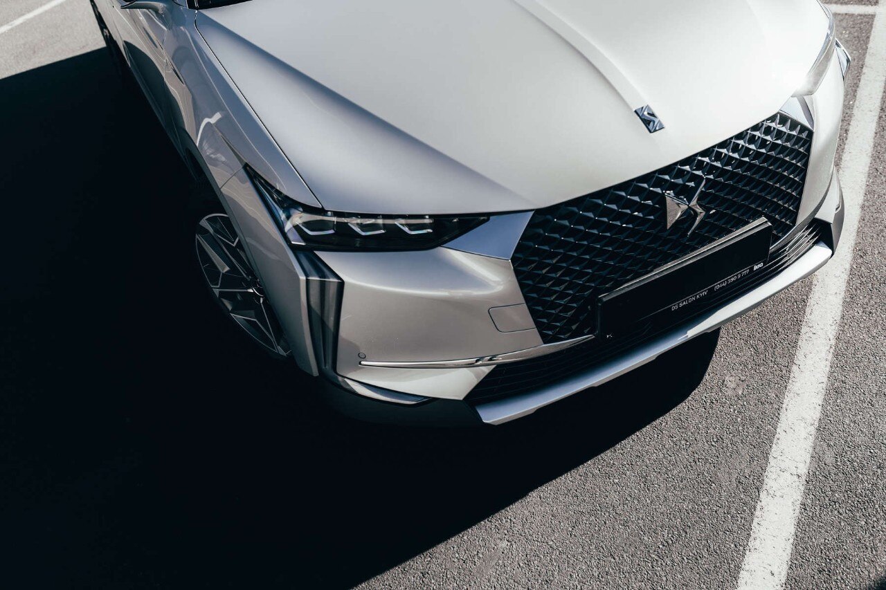 DS 4